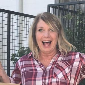 Meet your Posher, Rhonda